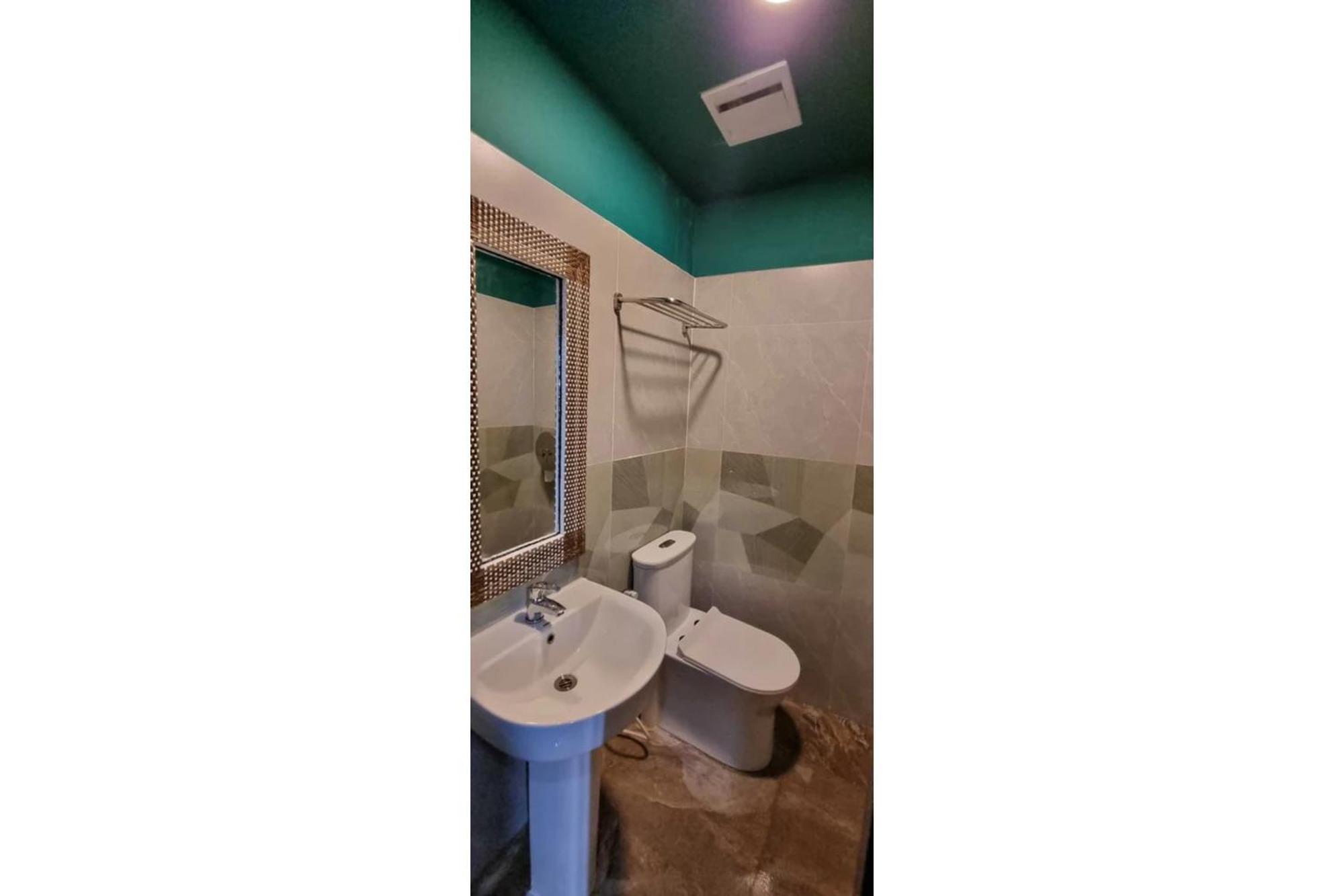 Marigondon  Attic Capsule Hotel מראה חיצוני תמונה