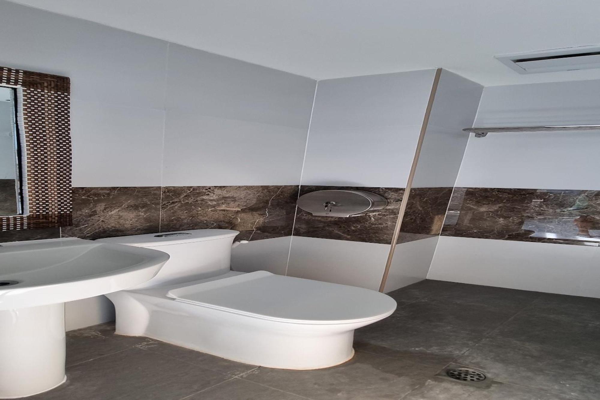 Marigondon  Attic Capsule Hotel מראה חיצוני תמונה